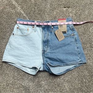 COPY - Women's- Levi's- two tone, Size 26